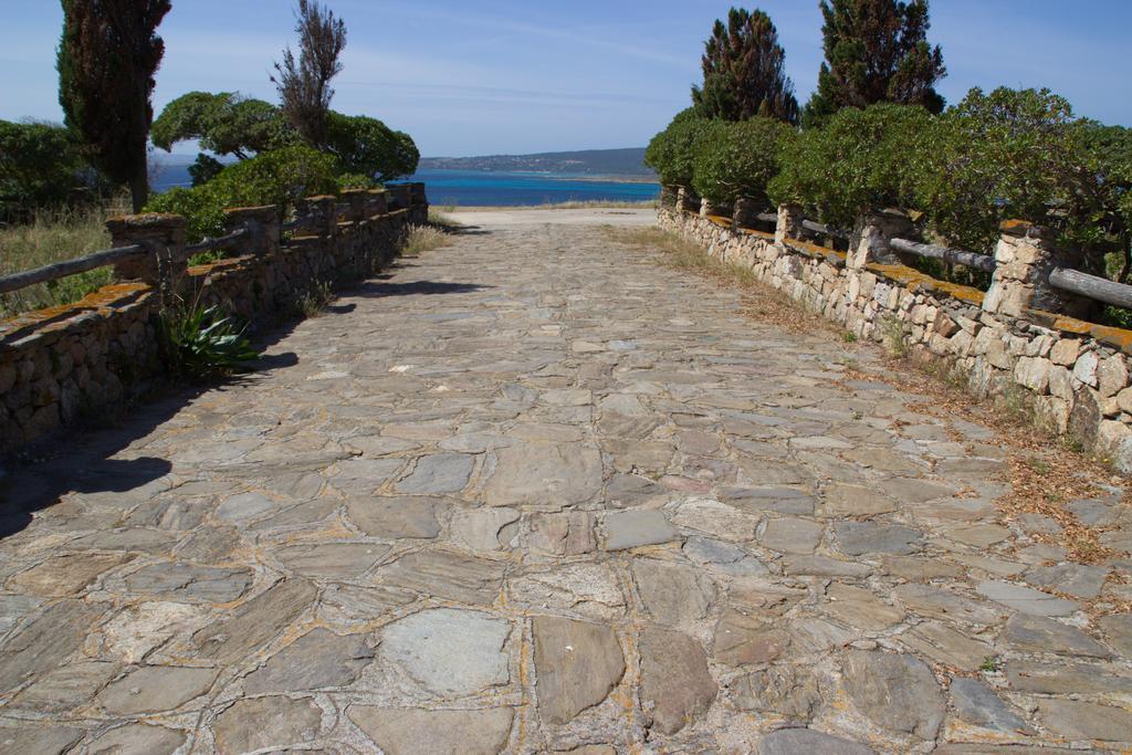 דירות איזולה רוסה Borgo Spiaggia Vista Mare מראה חיצוני תמונה