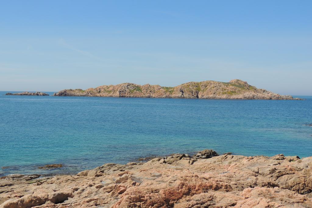 דירות איזולה רוסה Borgo Spiaggia Vista Mare מראה חיצוני תמונה