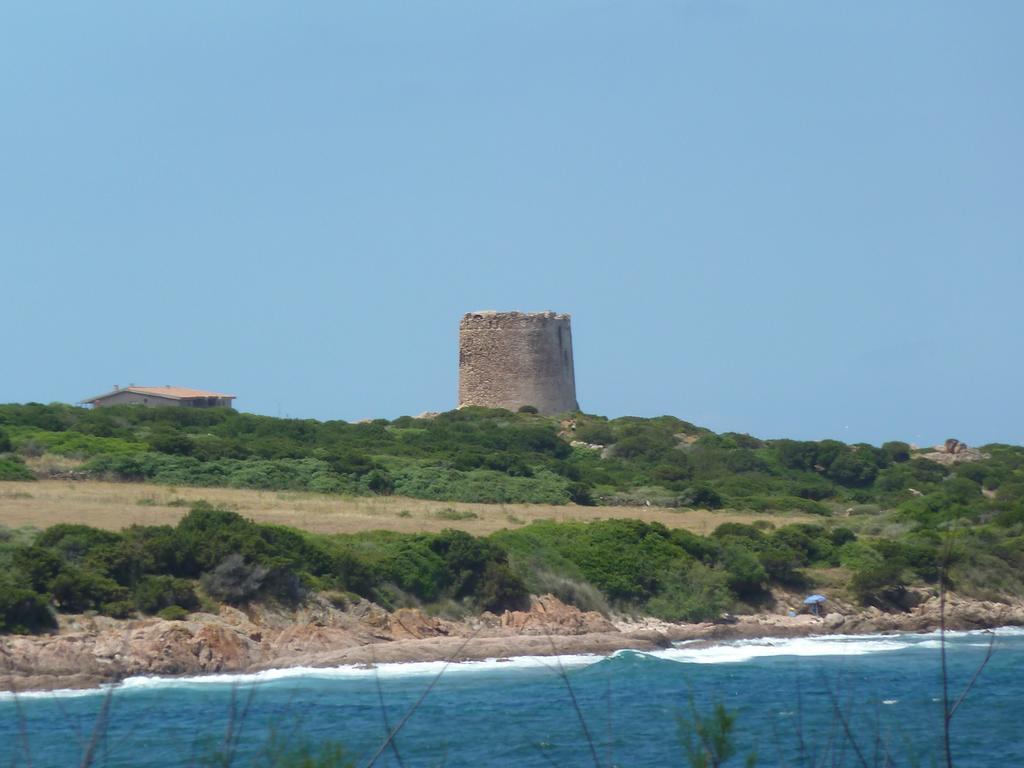 דירות איזולה רוסה Borgo Spiaggia Vista Mare מראה חיצוני תמונה