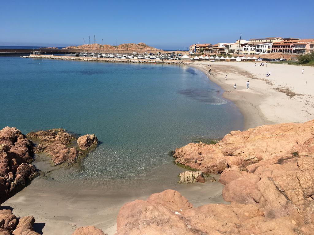 דירות איזולה רוסה Borgo Spiaggia Vista Mare מראה חיצוני תמונה